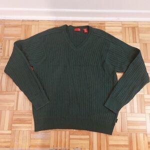 Izod green v neck cable knit sweater size XL